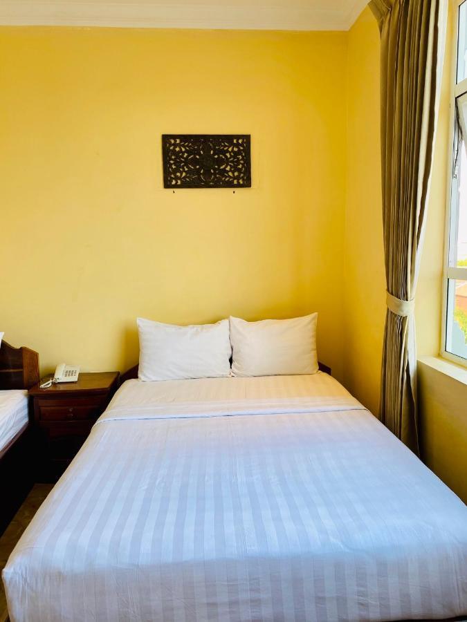 Jasmine Hotel& Sky Bar Battambang Luaran gambar