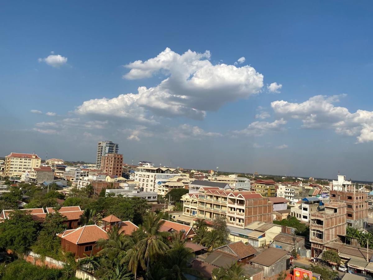 Jasmine Hotel& Sky Bar Battambang Luaran gambar
