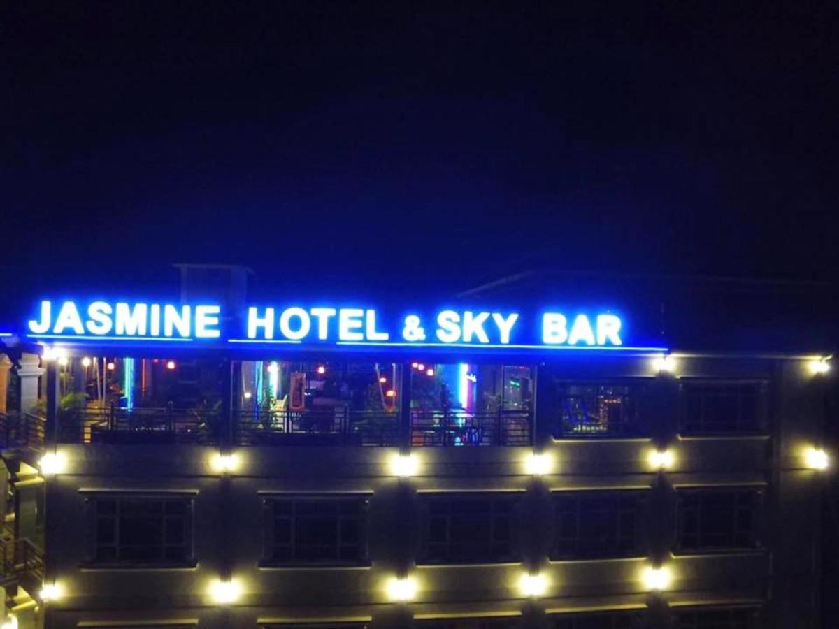 Jasmine Hotel& Sky Bar Battambang Luaran gambar